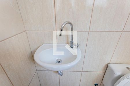 Casa à venda com 190m², 3 quartos e 2 vagas Casa à venda com 190m², 3 quartos e 2 vagasLavabo