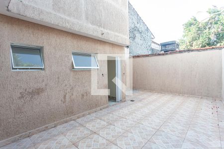 Casa à venda com 190m², 3 quartos e 2 vagas Casa à venda com 190m², 3 quartos e 2 vagasÁrea Externa