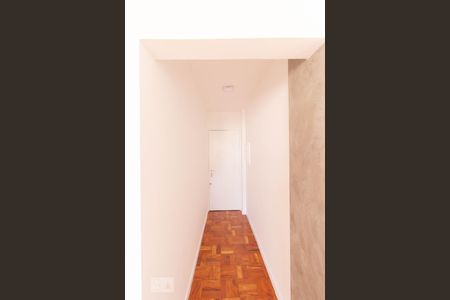 Hall de apartamento para alugar com 2 quartos, 89m² em Cerqueira César, São Paulo