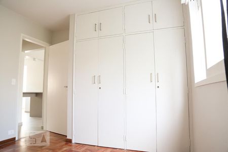 Quarto 2 de apartamento para alugar com 2 quartos, 70m² em Vila Clementino, São Paulo