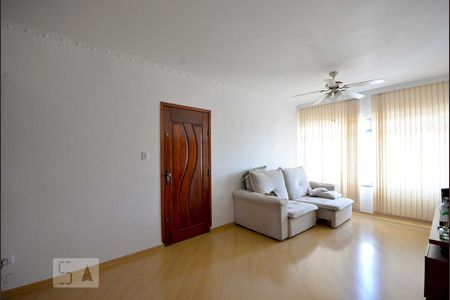 Sala de casa à venda com 3 quartos, 188m² em Vila Brasilio Machado, São Paulo