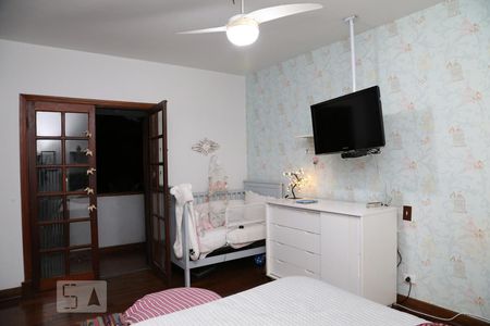 Casa para alugar com 438m², 4 quartos e 5 vagasQuarto 2