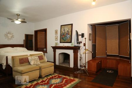 Casa para alugar com 438m², 4 quartos e 5 vagasQuarto 3 - Suíte