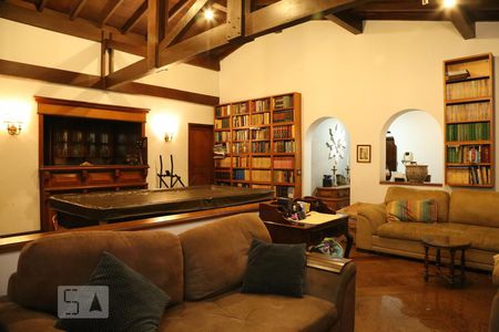 Casa para alugar com 438m², 4 quartos e 5 vagasSala 2