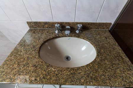 Apartamento à venda com 75m², 3 quartos e 2 vagasSuíte - Quarto 3