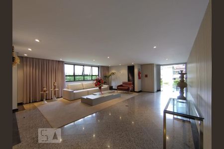 Apartamento à venda com 75m², 3 quartos e 2 vagasHall social