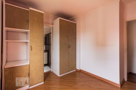 Apartamento à venda com 75m², 3 quartos e 2 vagasQuarto 3 - Suíte