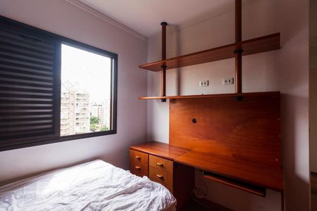 Apartamento à venda com 75m², 3 quartos e 2 vagasQuarto 2