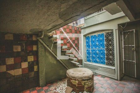 Casa à venda com 260m², 6 quartos e 1 vaga Casa à venda com 260m², 6 quartos e 1 vagaQuintal