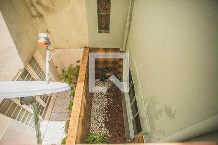 Casa à venda com 260m², 6 quartos e 1 vaga Casa à venda com 260m², 6 quartos e 1 vagaVista