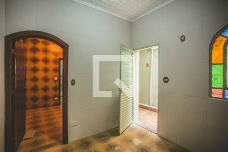 Casa à venda com 260m², 6 quartos e 1 vaga Casa à venda com 260m², 6 quartos e 1 vagaQuarto de Serviço