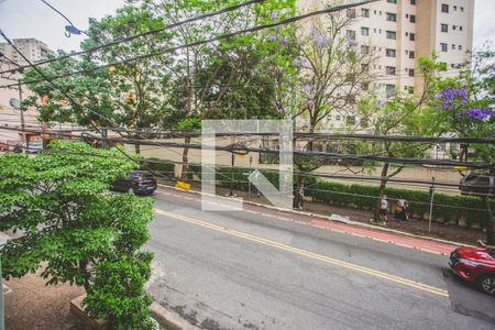 Casa à venda com 260m², 6 quartos e 1 vaga Casa à venda com 260m², 6 quartos e 1 vagaVista