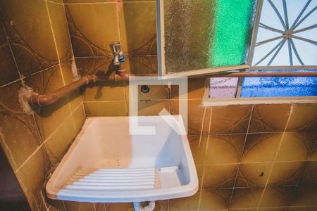 Casa à venda com 260m², 6 quartos e 1 vaga Casa à venda com 260m², 6 quartos e 1 vagaÁrea de Serviço