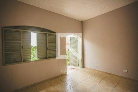 Casa à venda com 260m², 6 quartos e 1 vaga Casa à venda com 260m², 6 quartos e 1 vagaQuarto 3