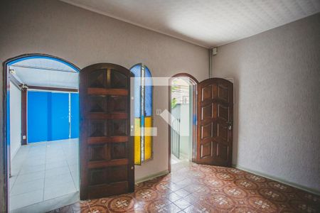 Casa à venda com 260m², 6 quartos e 1 vaga Casa à venda com 260m², 6 quartos e 1 vagaSala de Tv