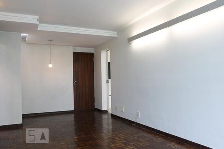 Sala de apartamento para alugar com 2 quartos, 74m² em Asa Norte, Brasília