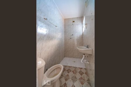 Casa à venda com 66m², 2 quartos e sem vaga Casa à venda com 66m², 2 quartos e sem vagaBanheiro do Quarto 2