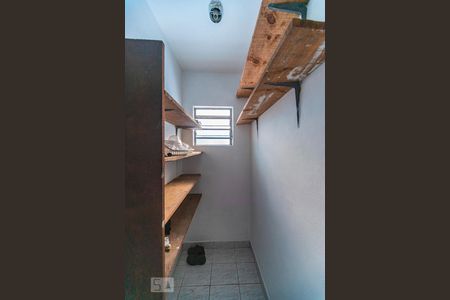 Casa à venda com 66m², 2 quartos e sem vaga Casa à venda com 66m², 2 quartos e sem vagaDespensa