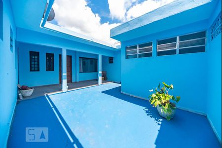 Casa à venda com 66m², 2 quartos e sem vaga Casa à venda com 66m², 2 quartos e sem vagaQuintal