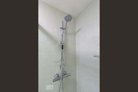 Apartamento à venda com 74m², 1 quarto e 1 vagaBanheiro