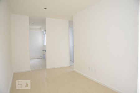 Sala de apartamento à venda com 2 quartos, 60m² em Curicica, Rio de Janeiro