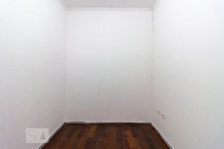 Casa de condomínio para alugar com 380m², 4 quartos e 4 vagas Casa de condomínio para alugar com 380m², 4 quartos e 4 vagasQuarto de Serviço