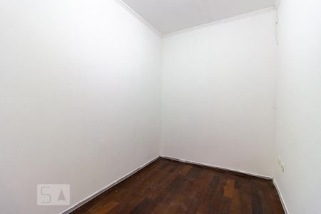 Casa de condomínio para alugar com 380m², 4 quartos e 4 vagas Casa de condomínio para alugar com 380m², 4 quartos e 4 vagasQuarto de Serviço
