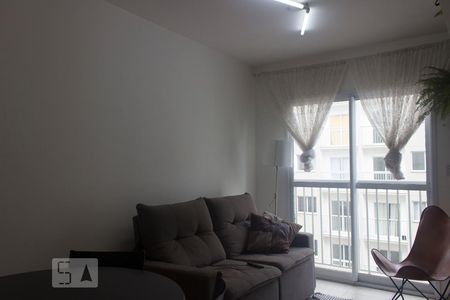 Sala de apartamento para alugar com 2 quartos, 50m² em Santa Efigênia, São Paulo