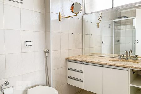 Apartamento à venda com 143m², 3 quartos e 1 vaga Apartamento à venda com 143m², 3 quartos e 1 vagaBanheiro do Quarto 2