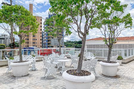 Apartamento à venda com 143m², 3 quartos e 1 vaga Apartamento à venda com 143m², 3 quartos e 1 vagaCondomínio