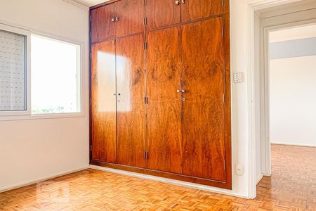 Apartamento à venda com 143m², 3 quartos e 1 vaga Apartamento à venda com 143m², 3 quartos e 1 vagaQuarto 2