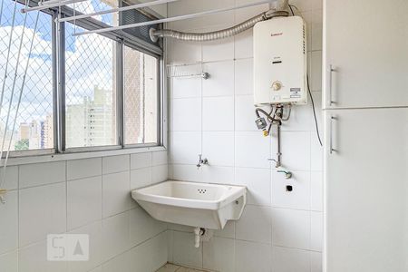 Apartamento à venda com 143m², 3 quartos e 1 vaga Apartamento à venda com 143m², 3 quartos e 1 vagaÁrea de Serviço