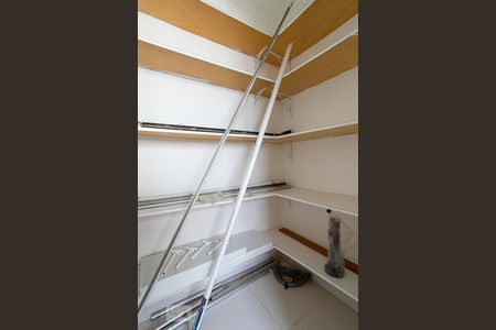 Apartamento para alugar com 96m², 3 quartos e 2 vagas Apartamento para alugar com 96m², 3 quartos e 2 vagasÁrea de Serviço