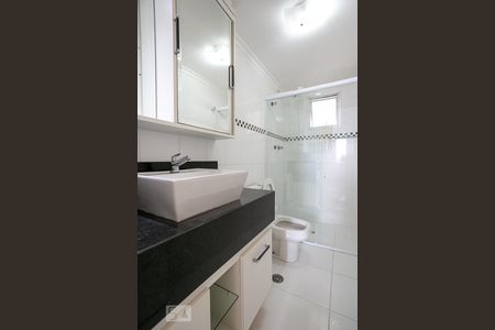 Apartamento para alugar com 96m², 3 quartos e 2 vagas Apartamento para alugar com 96m², 3 quartos e 2 vagasBanheiro