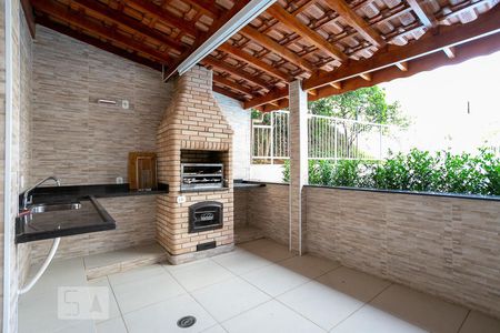 Apartamento para alugar com 96m², 3 quartos e 2 vagas Apartamento para alugar com 96m², 3 quartos e 2 vagasÁrea Comum - Churrasqueira