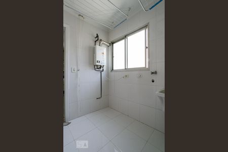 Apartamento para alugar com 96m², 3 quartos e 2 vagas Apartamento para alugar com 96m², 3 quartos e 2 vagasÁrea de Serviço