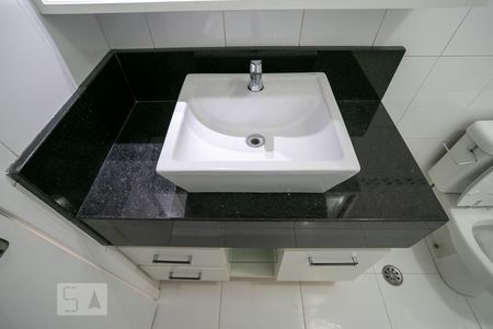 Apartamento para alugar com 96m², 3 quartos e 2 vagas Apartamento para alugar com 96m², 3 quartos e 2 vagasBanheiro