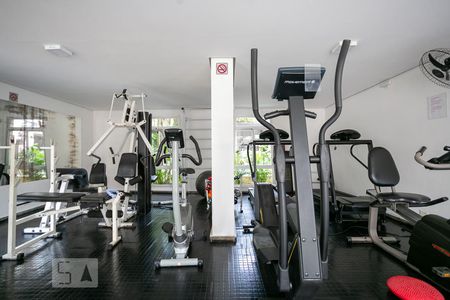 Apartamento para alugar com 96m², 3 quartos e 2 vagas Apartamento para alugar com 96m², 3 quartos e 2 vagasÁrea Comum - Academia