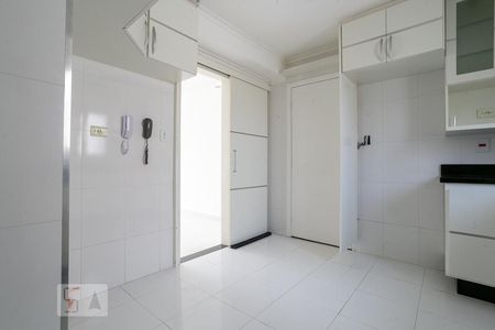 Apartamento para alugar com 96m², 3 quartos e 2 vagas Apartamento para alugar com 96m², 3 quartos e 2 vagasCozinha