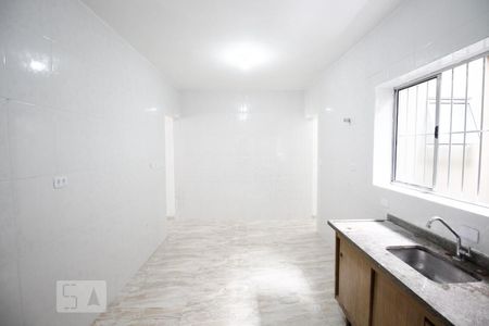 Casa à venda com 180m², 2 quartos e 1 vaga Casa à venda com 180m², 2 quartos e 1 vagaCozinha