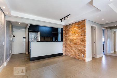 Apartamento à venda com 83m², 2 quartos e 3 vagas Apartamento à venda com 83m², 2 quartos e 3 vagasSala