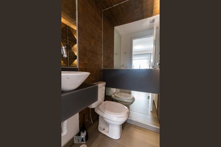 Apartamento à venda com 83m², 2 quartos e 3 vagas Apartamento à venda com 83m², 2 quartos e 3 vagasLavabo