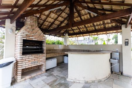 Apartamento à venda com 83m², 2 quartos e 3 vagas Apartamento à venda com 83m², 2 quartos e 3 vagasÁrea comum - Churrasqueira