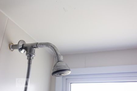 Apartamento à venda com 83m², 2 quartos e 3 vagas Apartamento à venda com 83m², 2 quartos e 3 vagasChuveiro