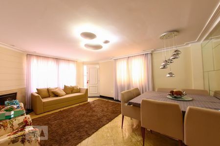 Sala de casa de condomínio à venda com 4 quartos, 247m² em Portal dos Gramados, Guarulhos