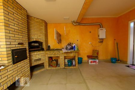 Casa de condomínio à venda com 247m², 4 quartos e 5 vagasChurrasqueira