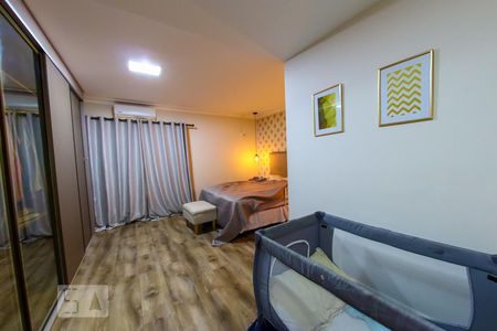Suite  de casa de condomínio à venda com 4 quartos, 247m² em Portal dos Gramados, Guarulhos