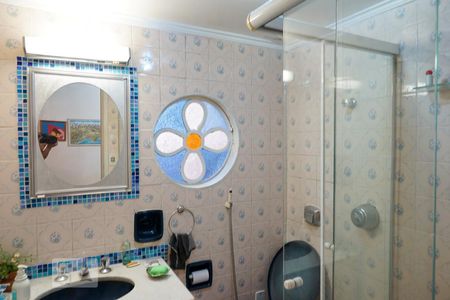 Casa para alugar com 240m², 5 quartos e 2 vagasBanheiro 2 da Suíte 2