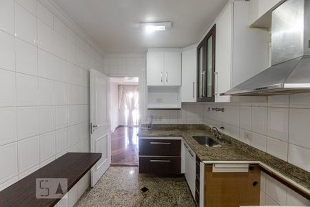 Apartamento para alugar com 93m², 3 quartos e 2 vagas Apartamento para alugar com 93m², 3 quartos e 2 vagasCozinha