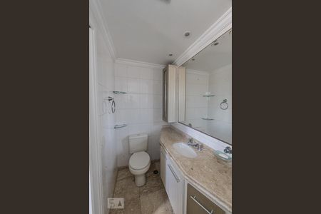 Apartamento para alugar com 93m², 3 quartos e 2 vagas Apartamento para alugar com 93m², 3 quartos e 2 vagasBanheiro Quarto 3